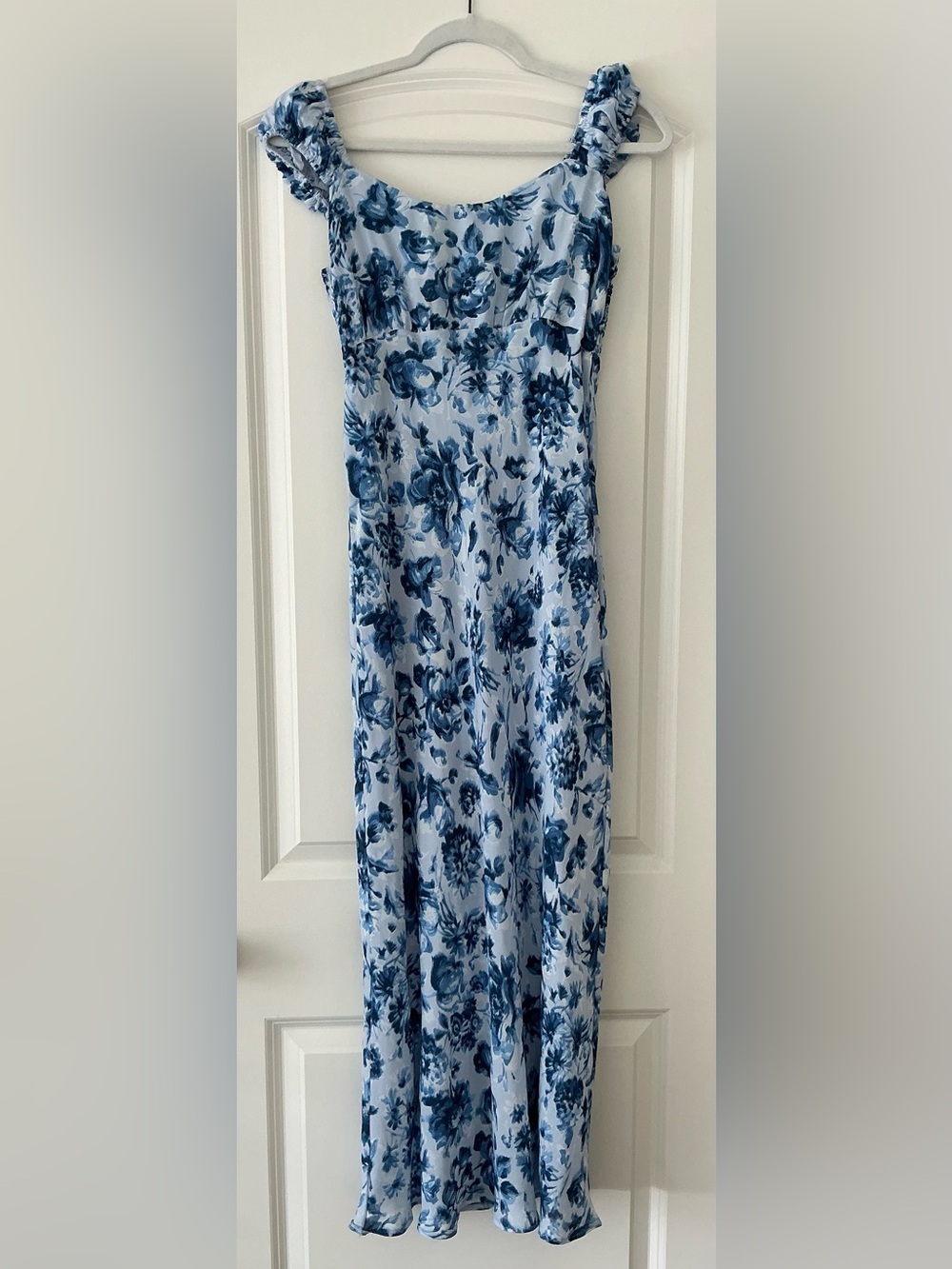 Abercrombie & Fitch Blue Floral Ruffle Strap Maxi Dress